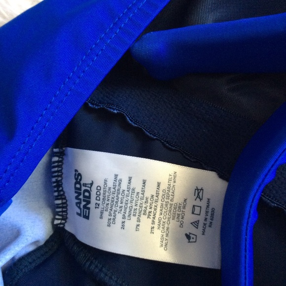 NWOT Lands’ End Slendersuit Skirted One Piece Swimsuit - Picture 10 of 10